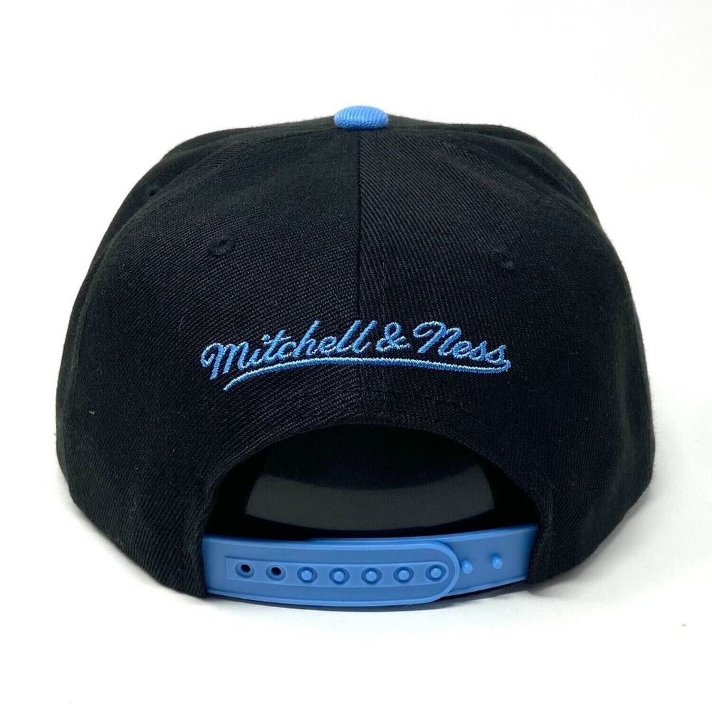 Mitchell & Ness Denver Nuggets NBA Reload Black Hardwood Classics Snapback Hat - Picture 4 of 4